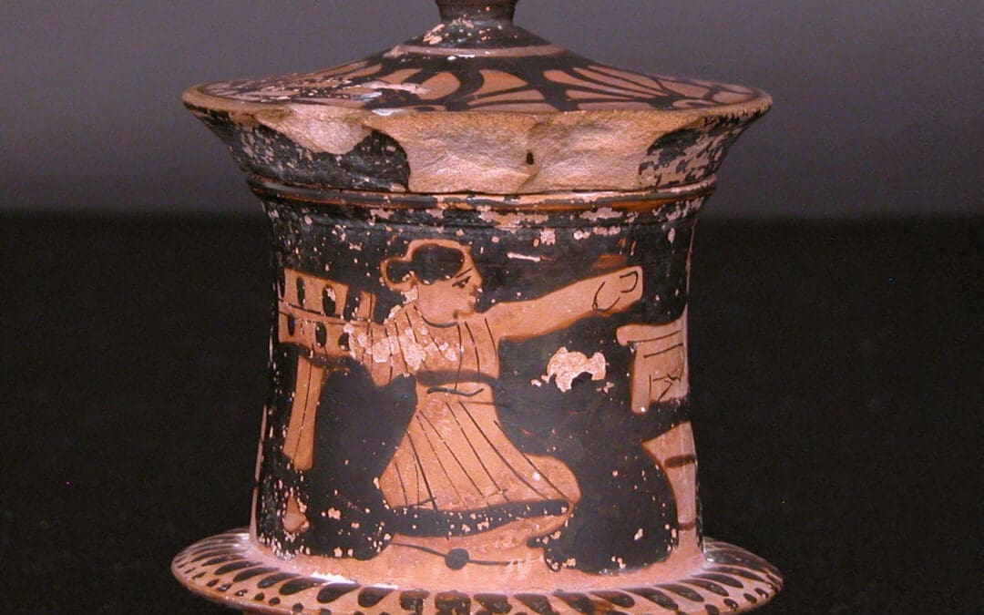Red-figure Pyxis